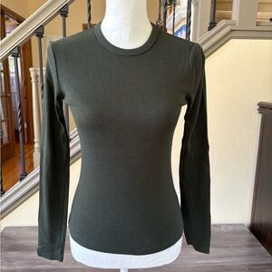 ⭐️Uniqlo Dark Green Ribbed Long Sleeve Tee Size Small